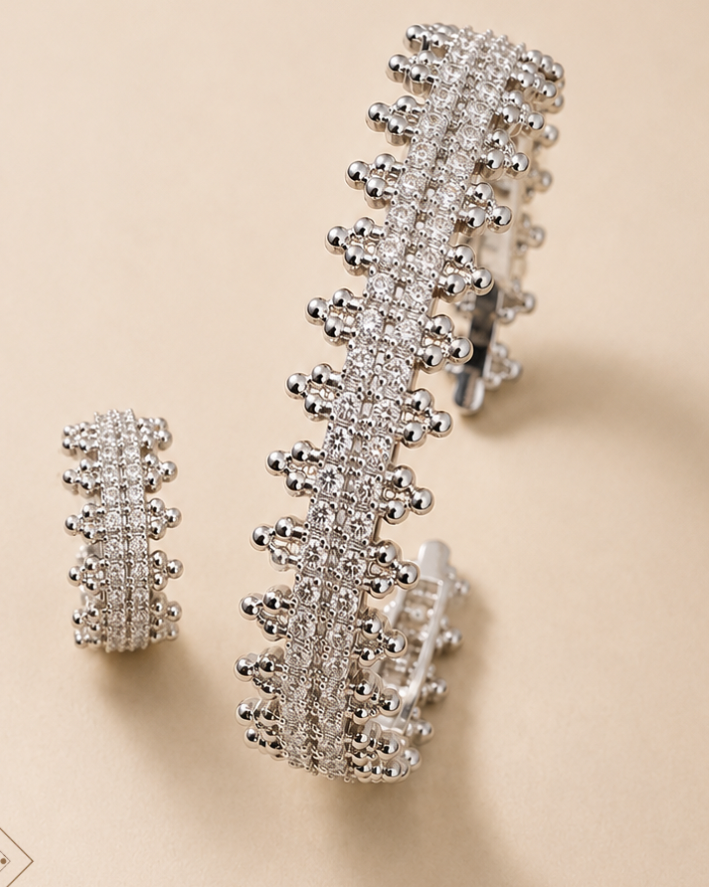 Sparkly silver set