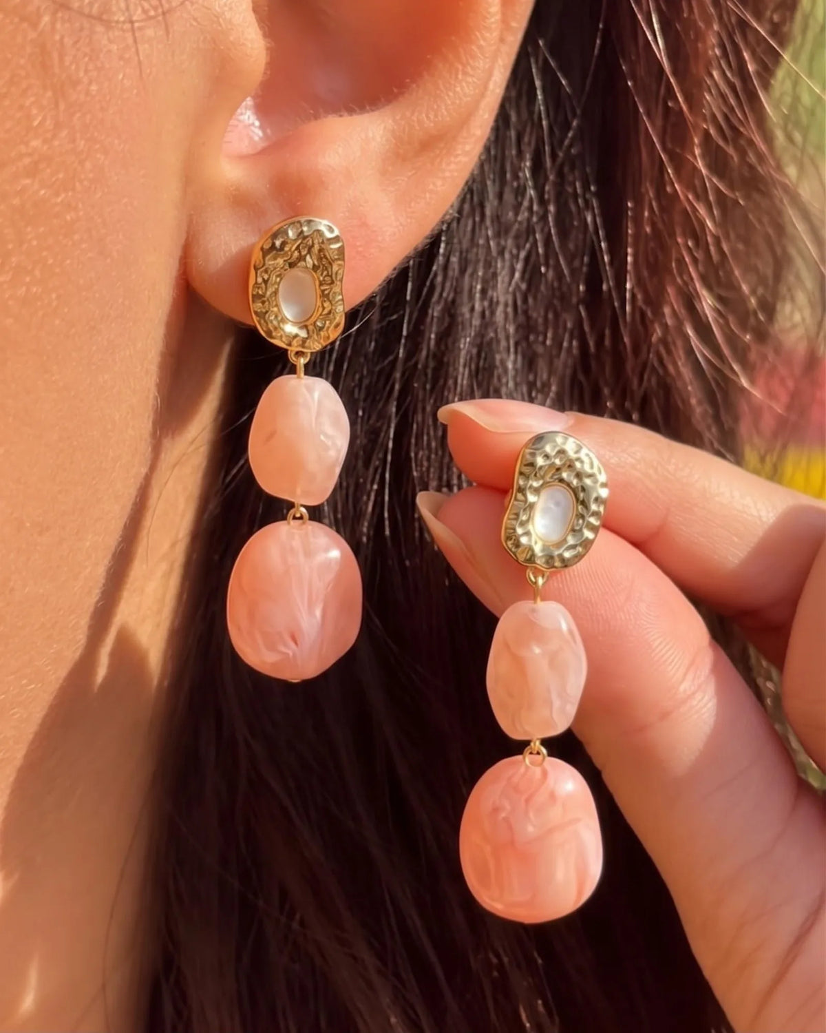 Hammered gold stud with peach marbled resin bead drop earrings