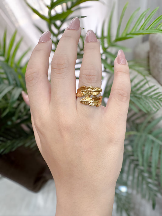 Featherlight ring