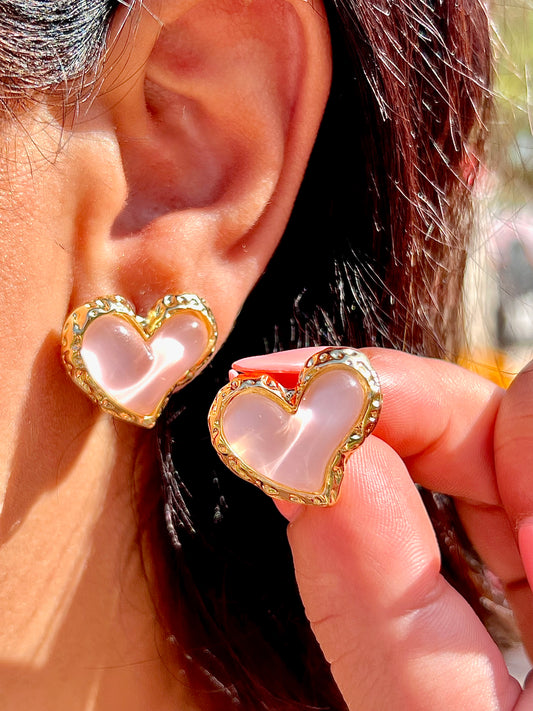 🤍✨ Pearl Heart Stud Earrings ✨🤍