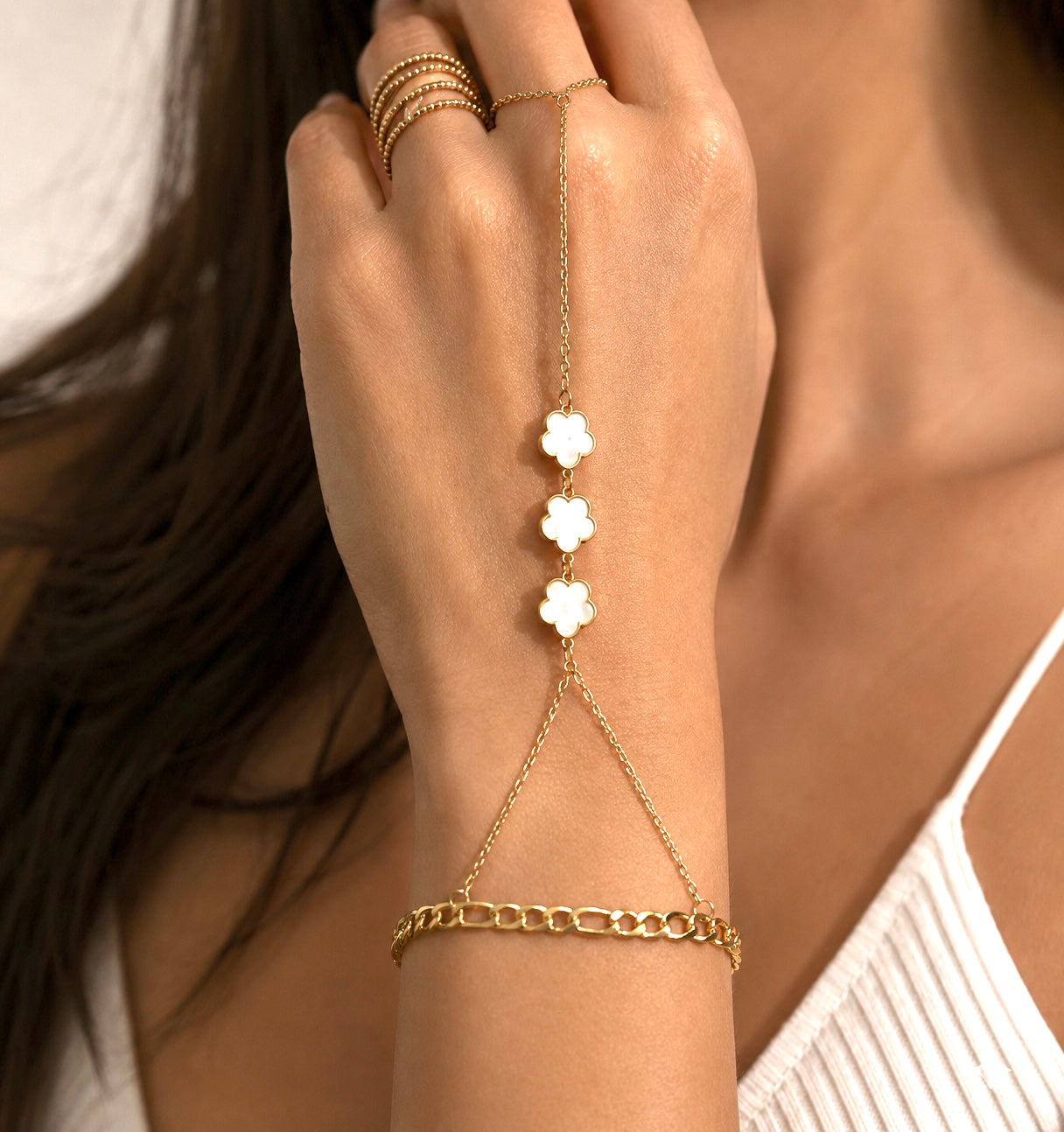 Celeste Floral Hand Chain