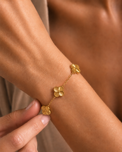 Clover-Inspired Bracelet
