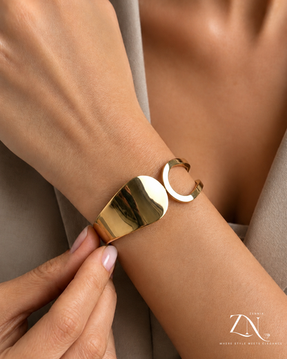 Modern Minimalist Bangle